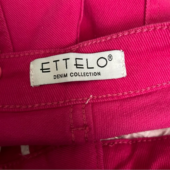 🎉HOST PICK Hot Pink High Waist Wide Leg Jeans NWT 2 - Picture 5 of 8